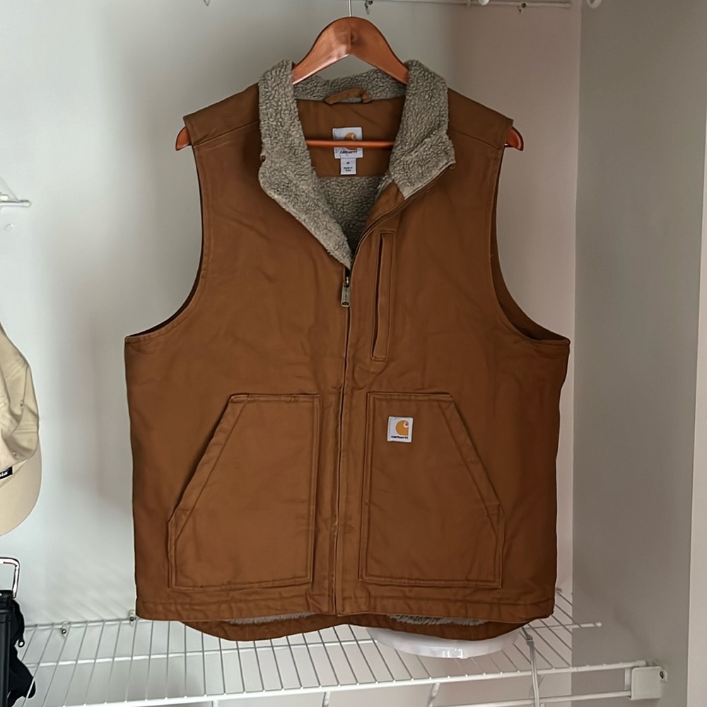 Men’s Carhartt Sherpa Lined Brown Vest